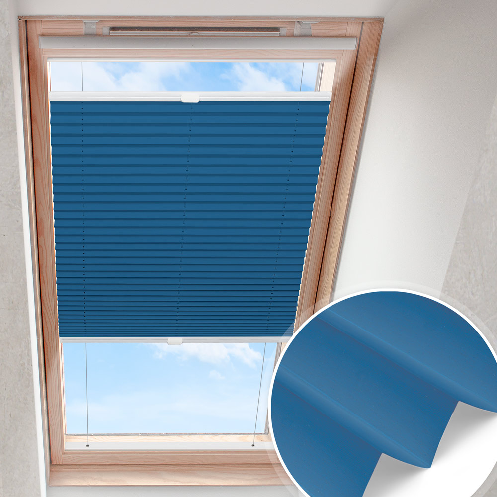 Dachfensterplissee Blau | verdunkelnd perlmutt